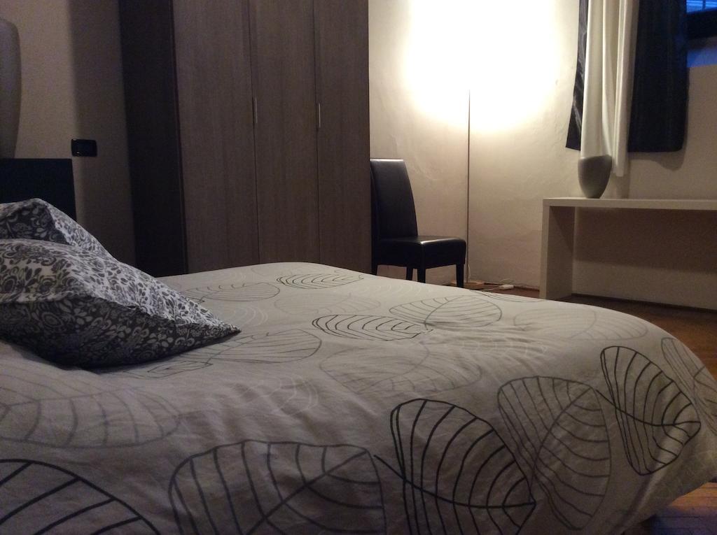 Le Muse Bed & Breakfast Brescia Cameră foto
